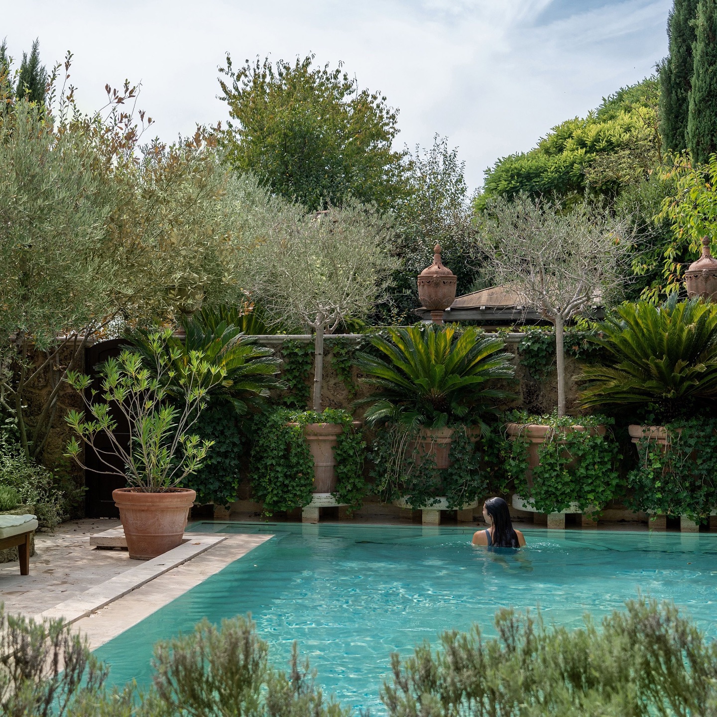 Este boutique hotel luxuoso na Toscana tem 800 anos e transpira requinte. Espreite as fotos deslumbrantes