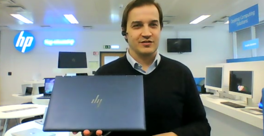 Margarida Corceiro em cenas escaldantes com mulher na novela “Quero é Viver”