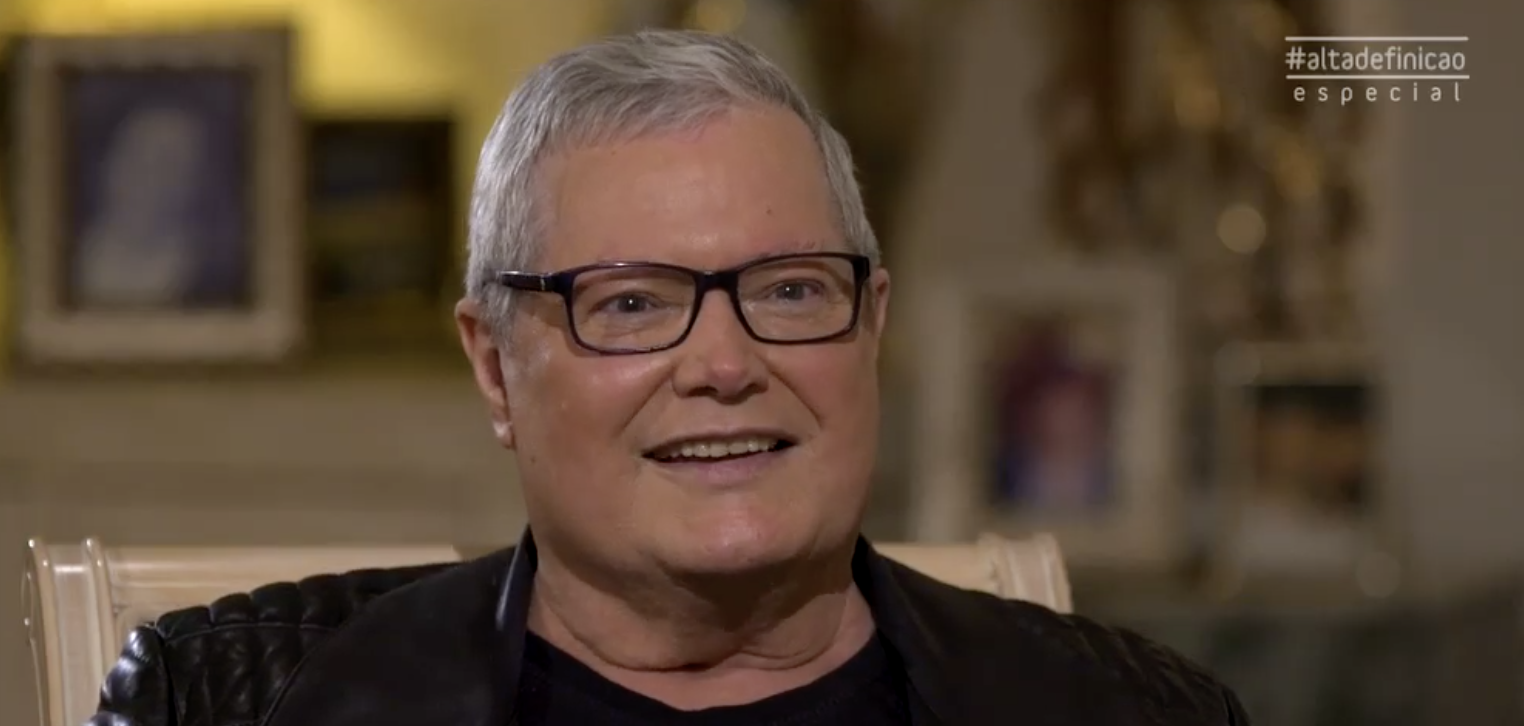 Marco Paulo teve um princípio de AVC durante um concerto. Cantor achou que ia morrer no palco