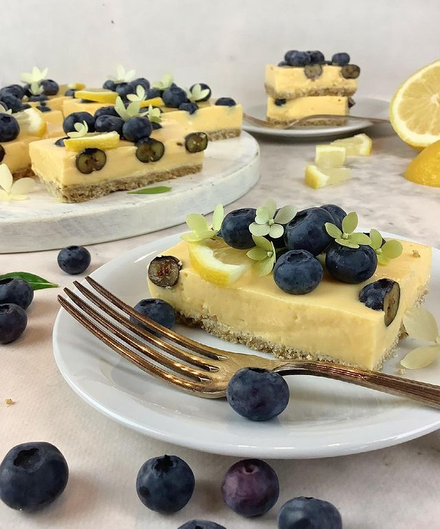 Tartes de limão e mirtilos. A receita fit e instagramável ideal para o fim de semana