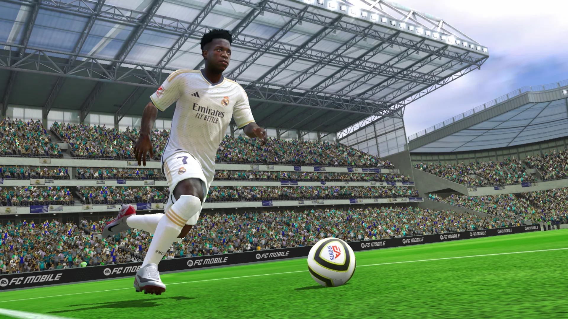 EA SPORTS FC MOBILE 24 dá o pontapé de saída numa nova temporada de futebol virtual para smartphones