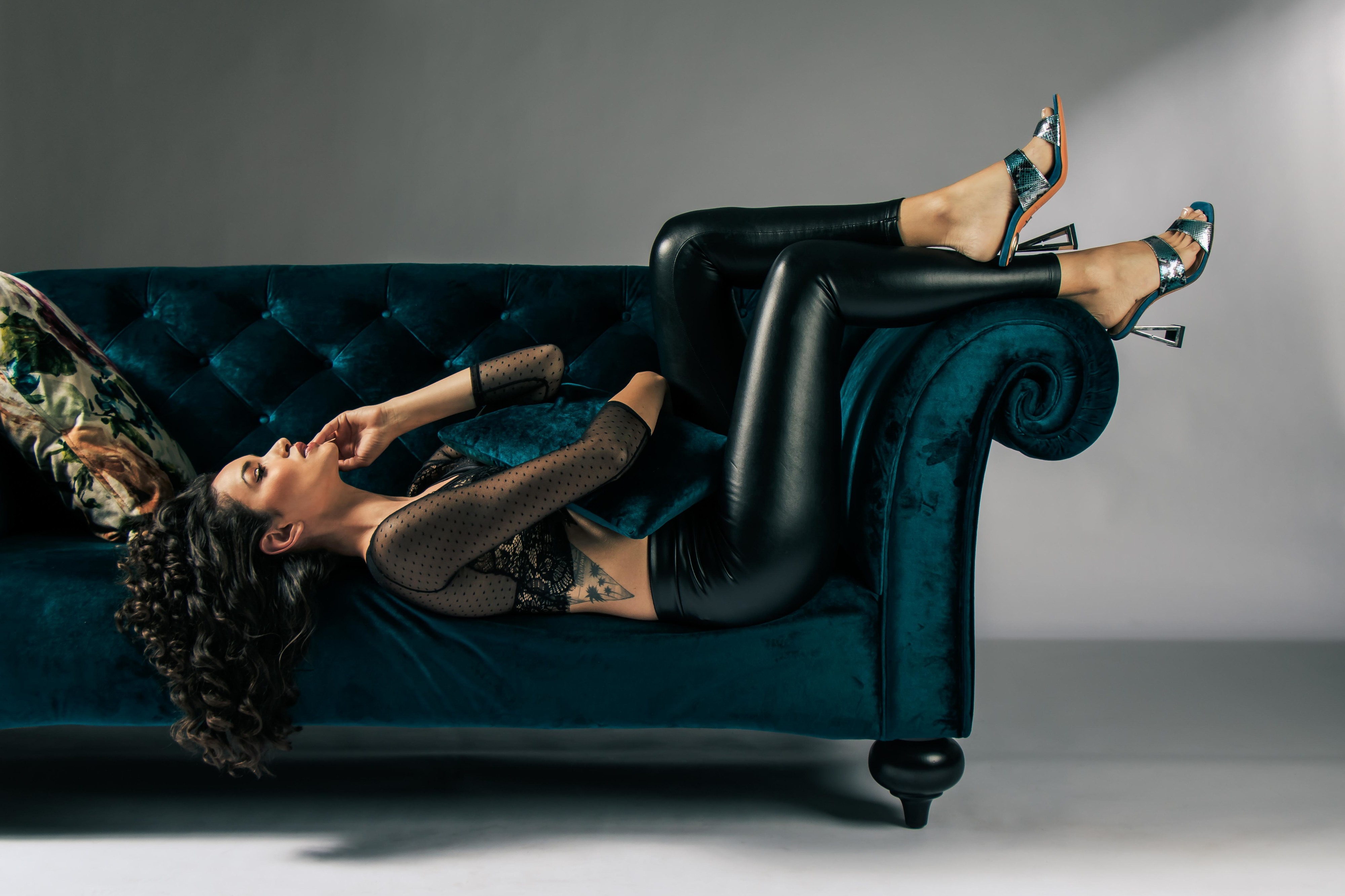 Sarah Maier. Esta marca portuguesa de sapatos de luxo já tem clientes ainda antes de ser lançada