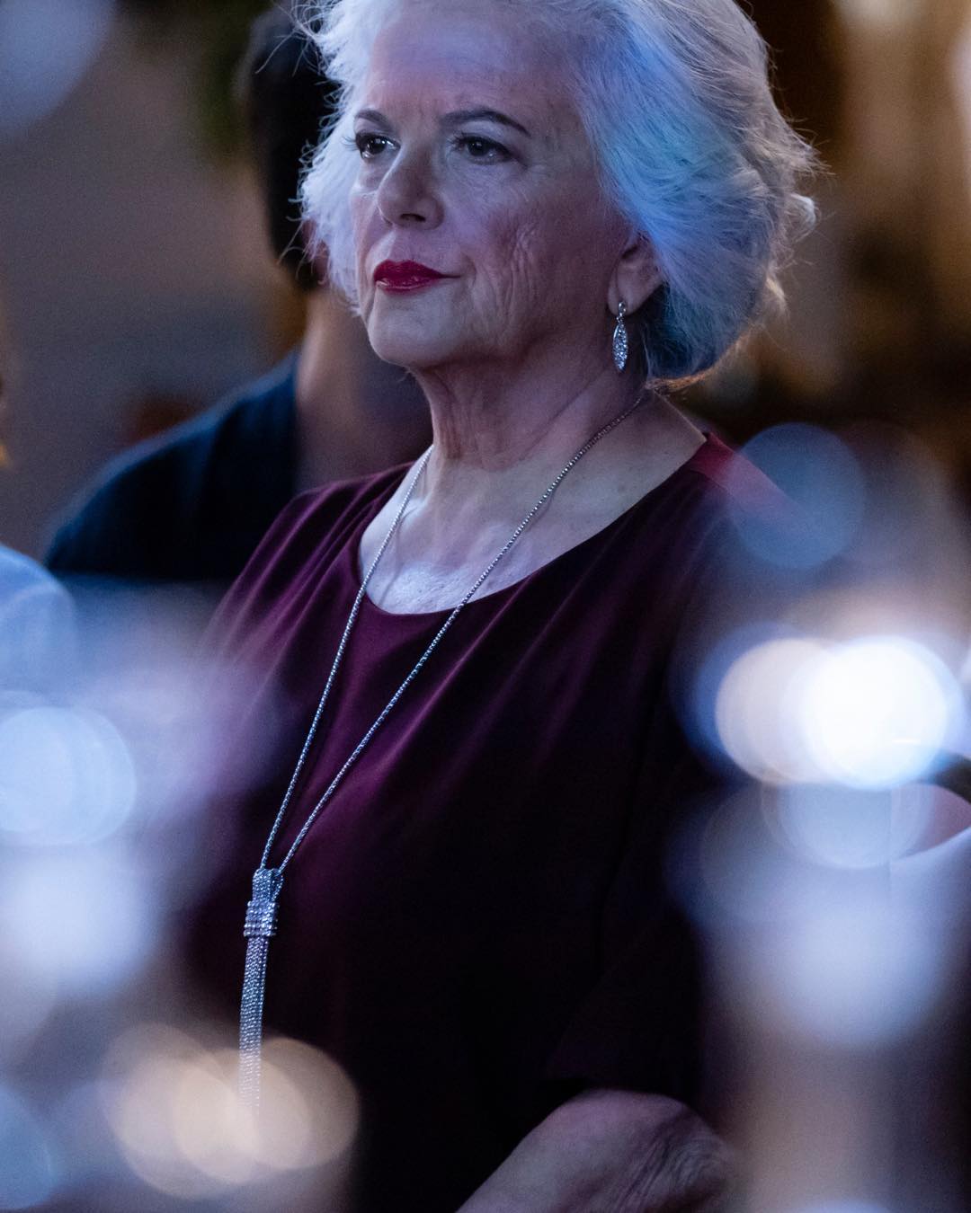 Lídia Franco acusa ator de Hollywood de a agredir com uma cadeira. “É uma péssima pessoa”