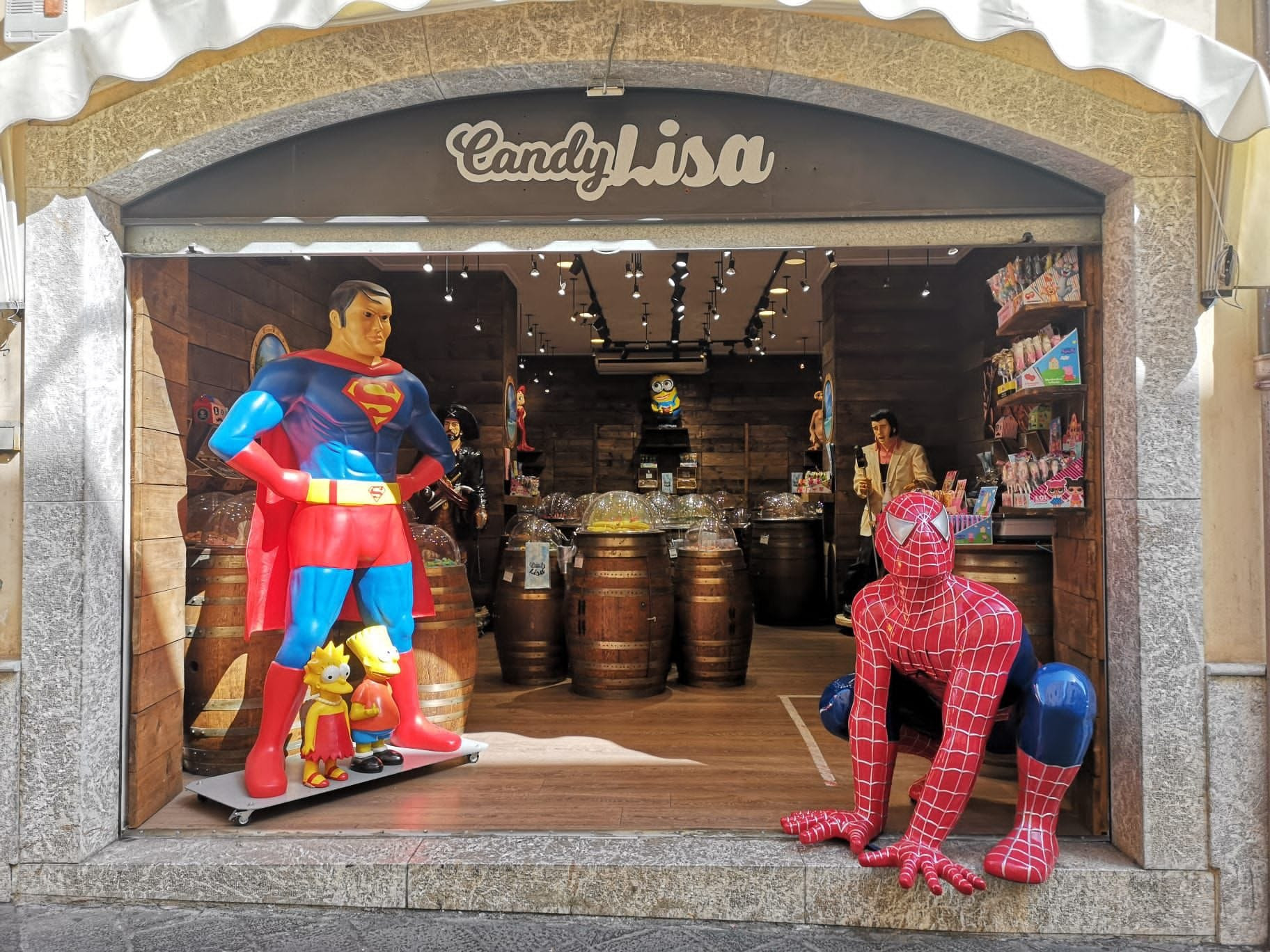 Candy Lisa. O paraíso das gomas com Minions e heróis da Marvel está a chegar ao Chiado