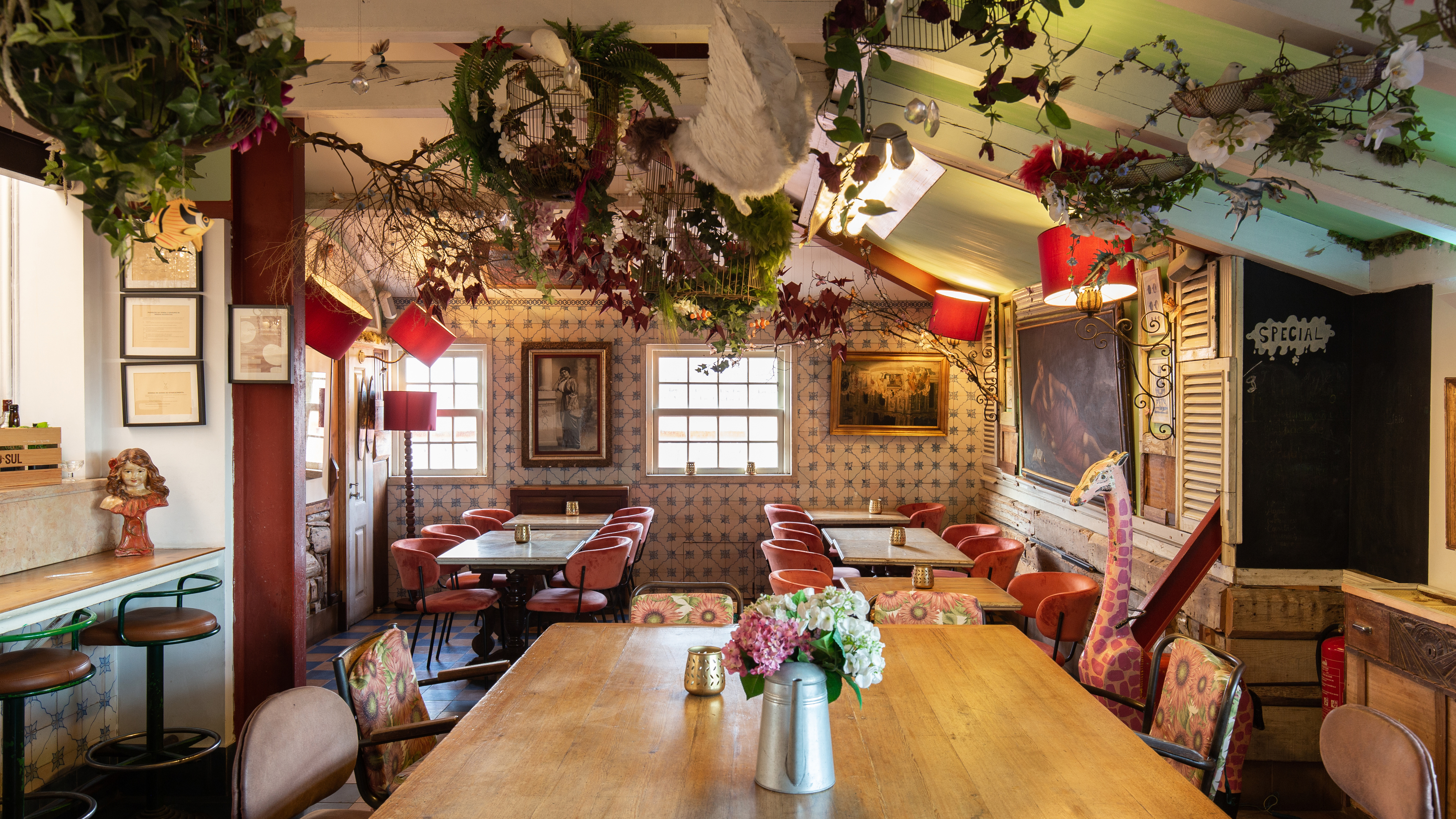 Fomos provar o novo menu degustação do Insólito — e esta rabanada bate aos pontos as do Natal