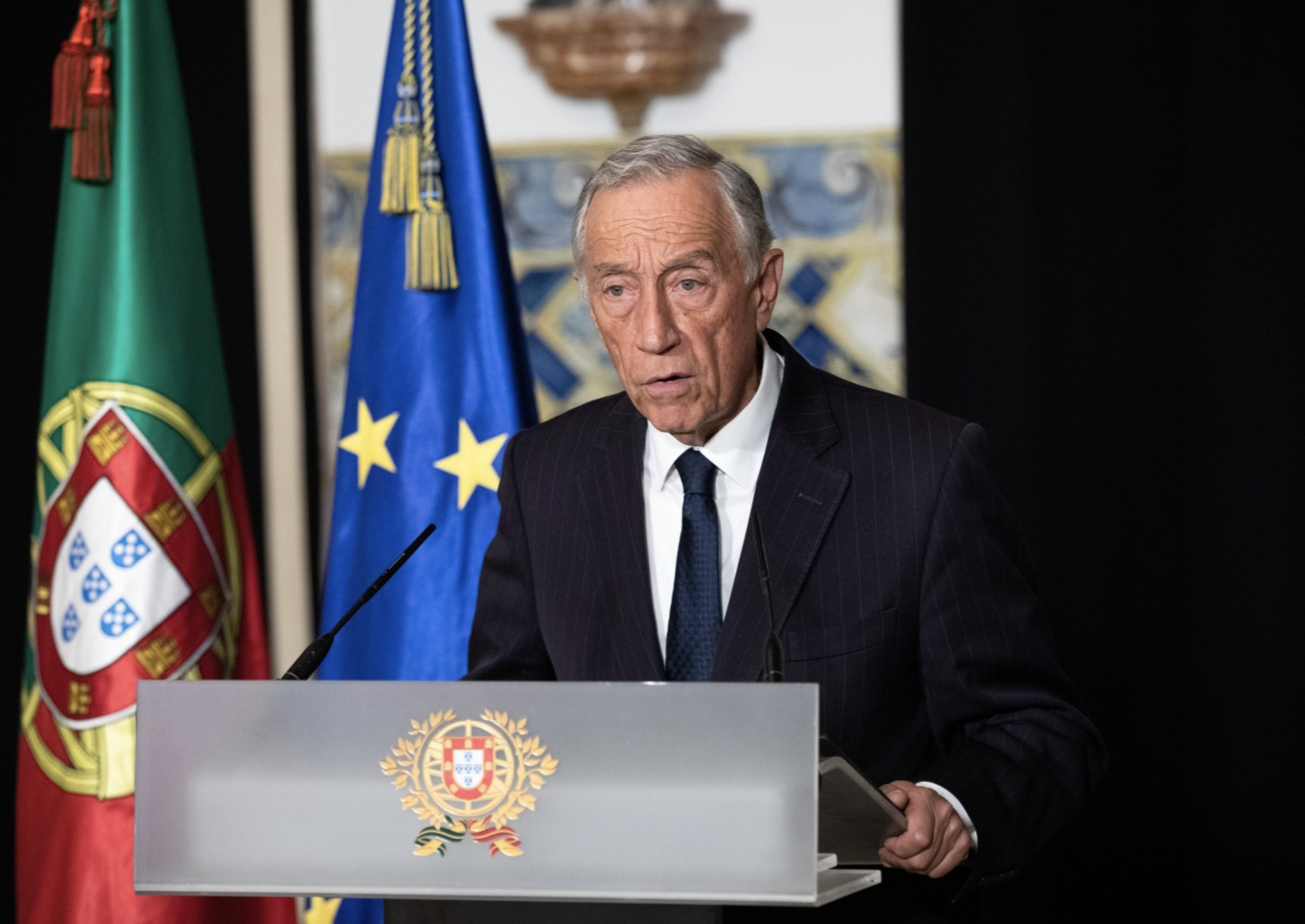 Universidades e supermercados fechados. Como poderá ser o novo estado de emergência