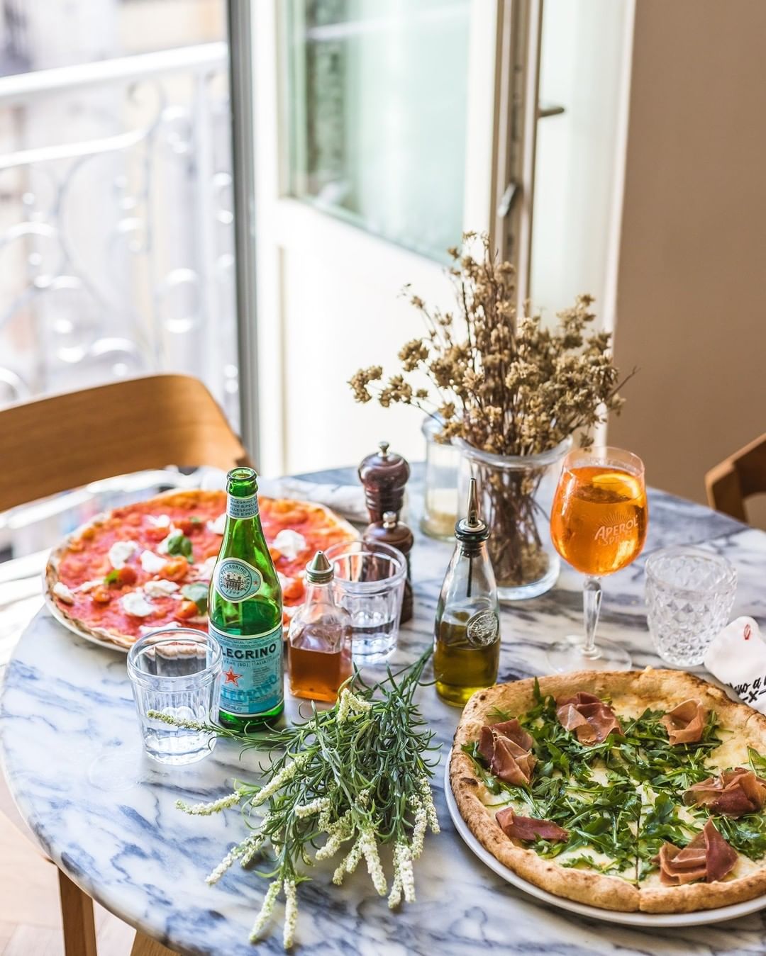 Sexta-feira é dia de Aperol no Mano a Mano — e os petiscos italianos são à borla