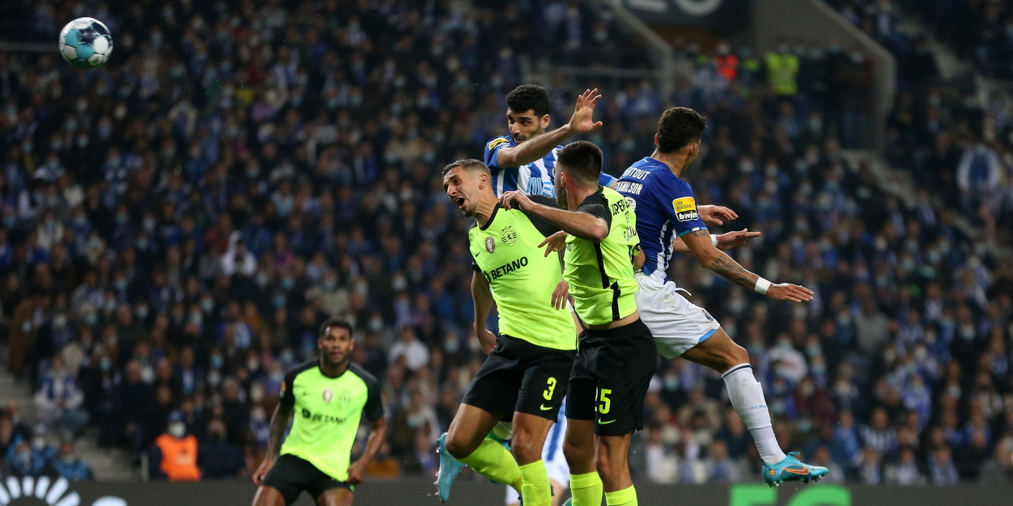 Dragão interditado por dois jogos devido aos incidentes no FC