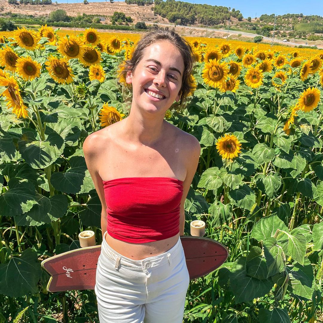 Influencer apaixona-se por americano em Bali, muda-se para Los Angeles mas ele nem a quis ver. Ela conta tudo