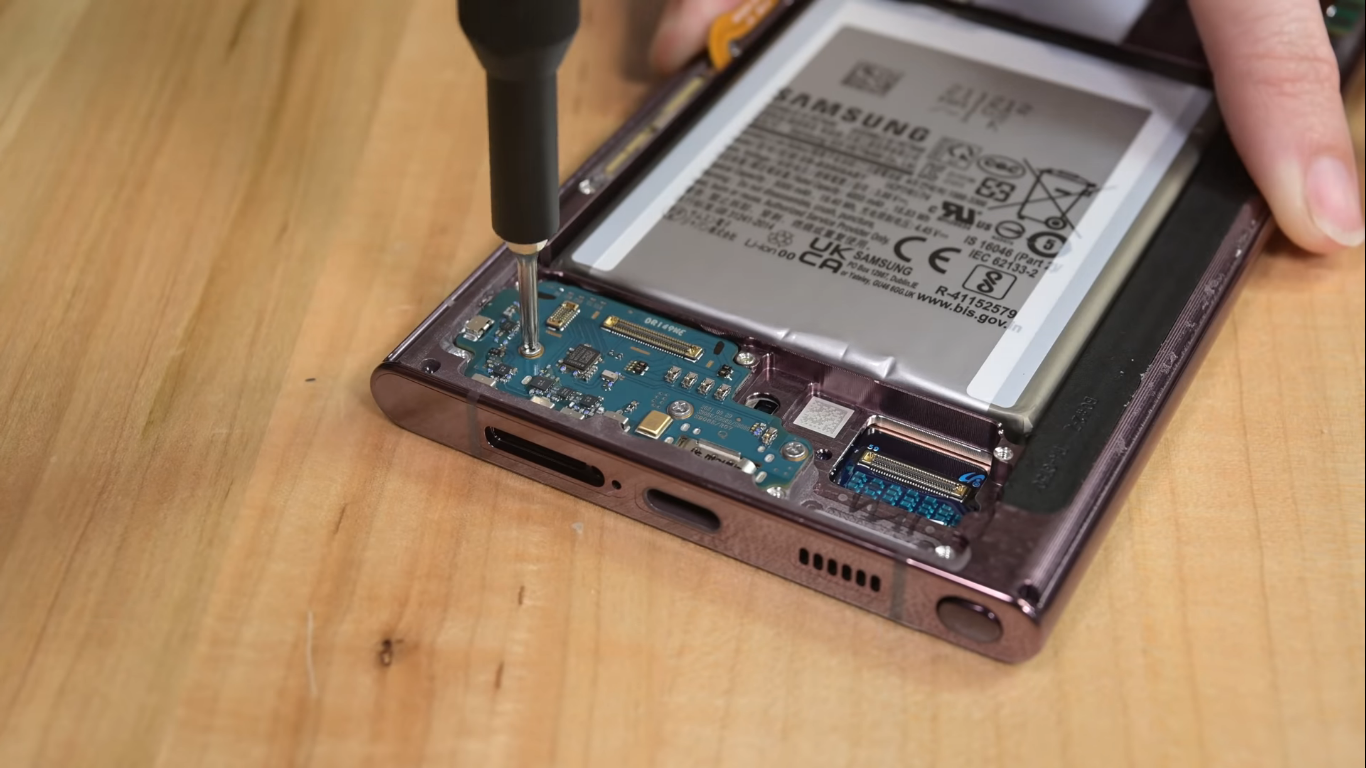 Susana Torres, ex-mental coach de Éder, acusada de burlar clientes. Cursos iam até aos 25 mil euros