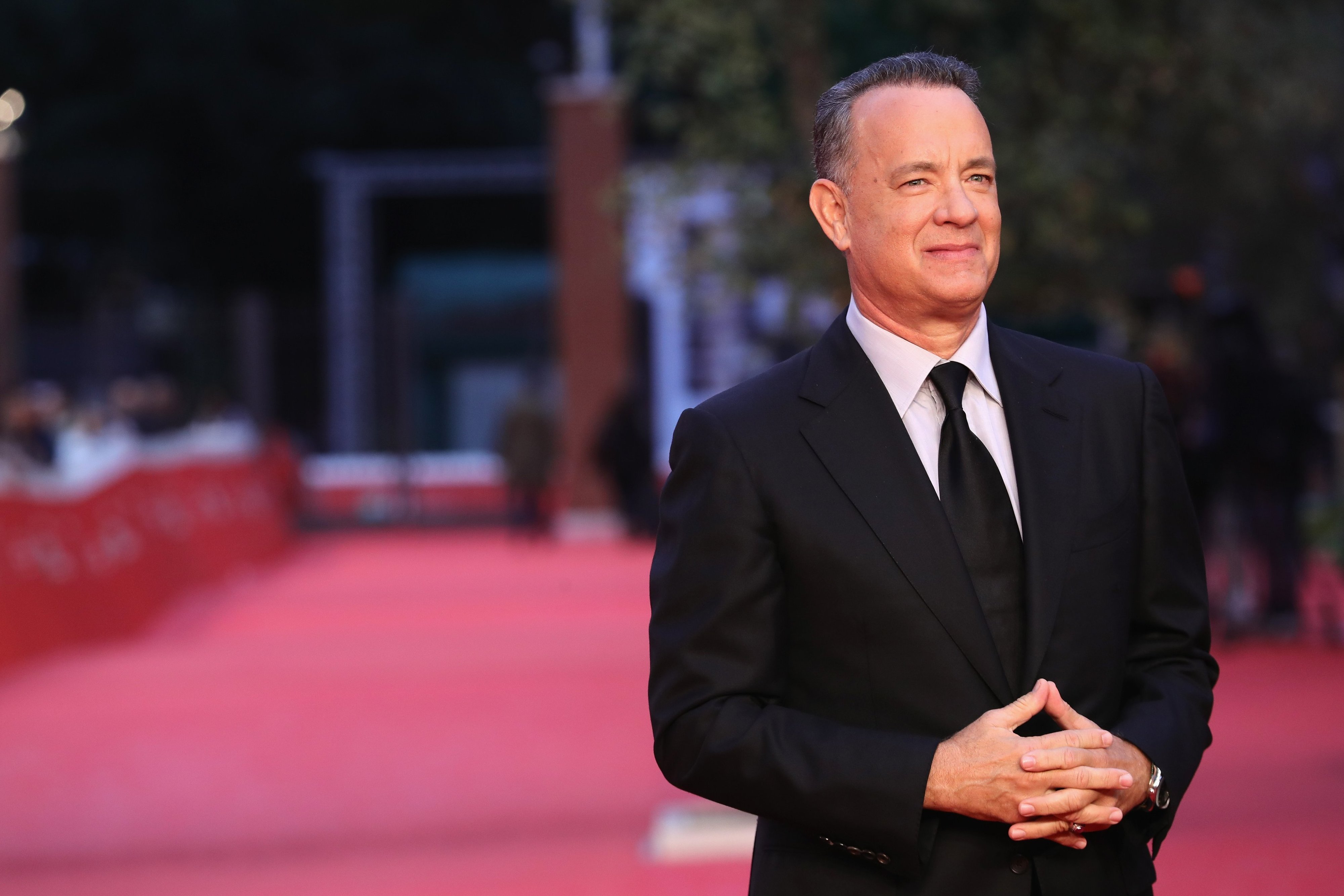 Tom Hanks declara boicote a obras editadas de acordo com “sensibilidades modernas”. “Deixem-me decidir aquilo que me ofende”