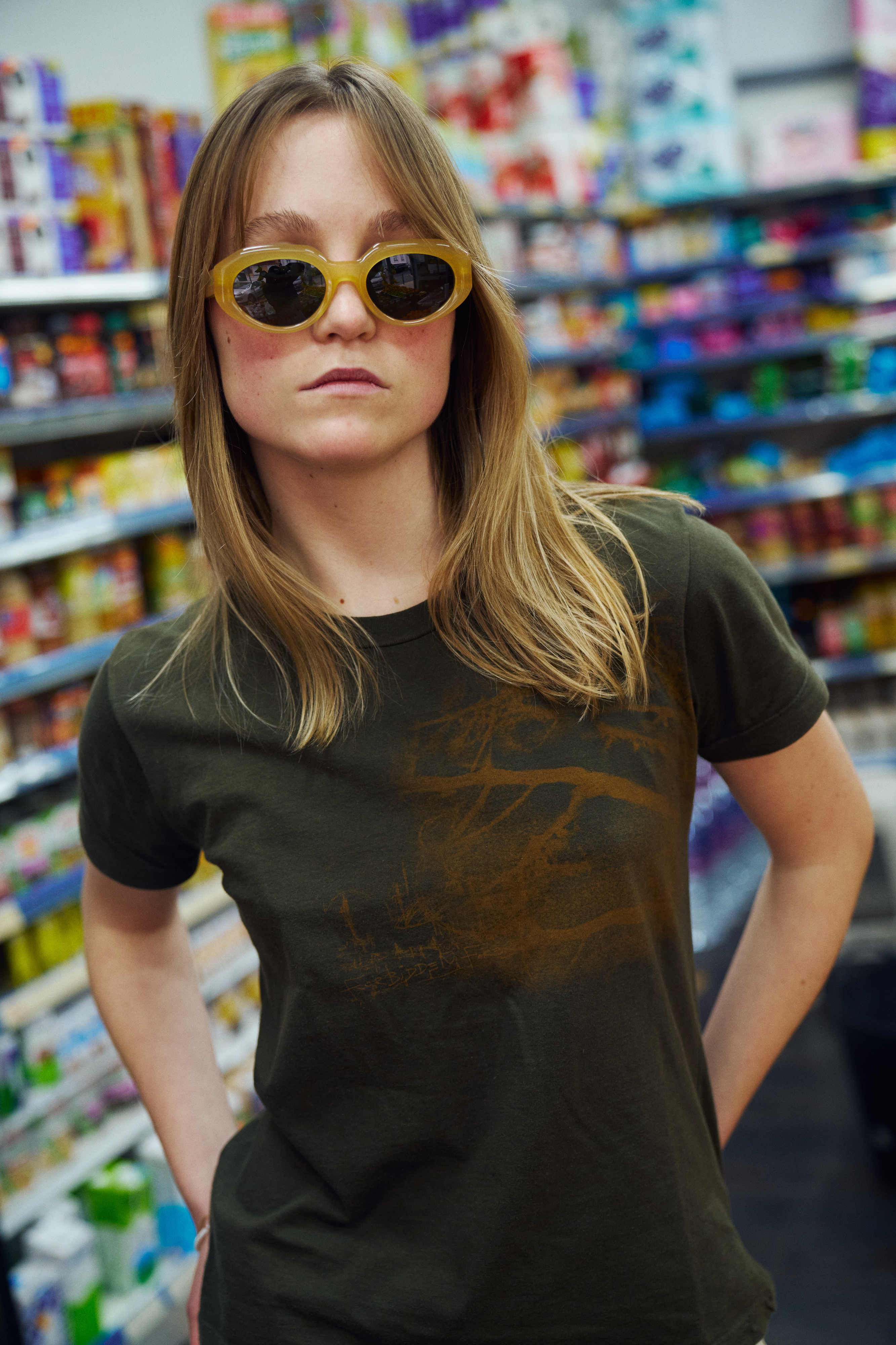 Estamos rendidos às novas cores tendência destes óculos de sol (do pistácio ao amarelo manteiga)