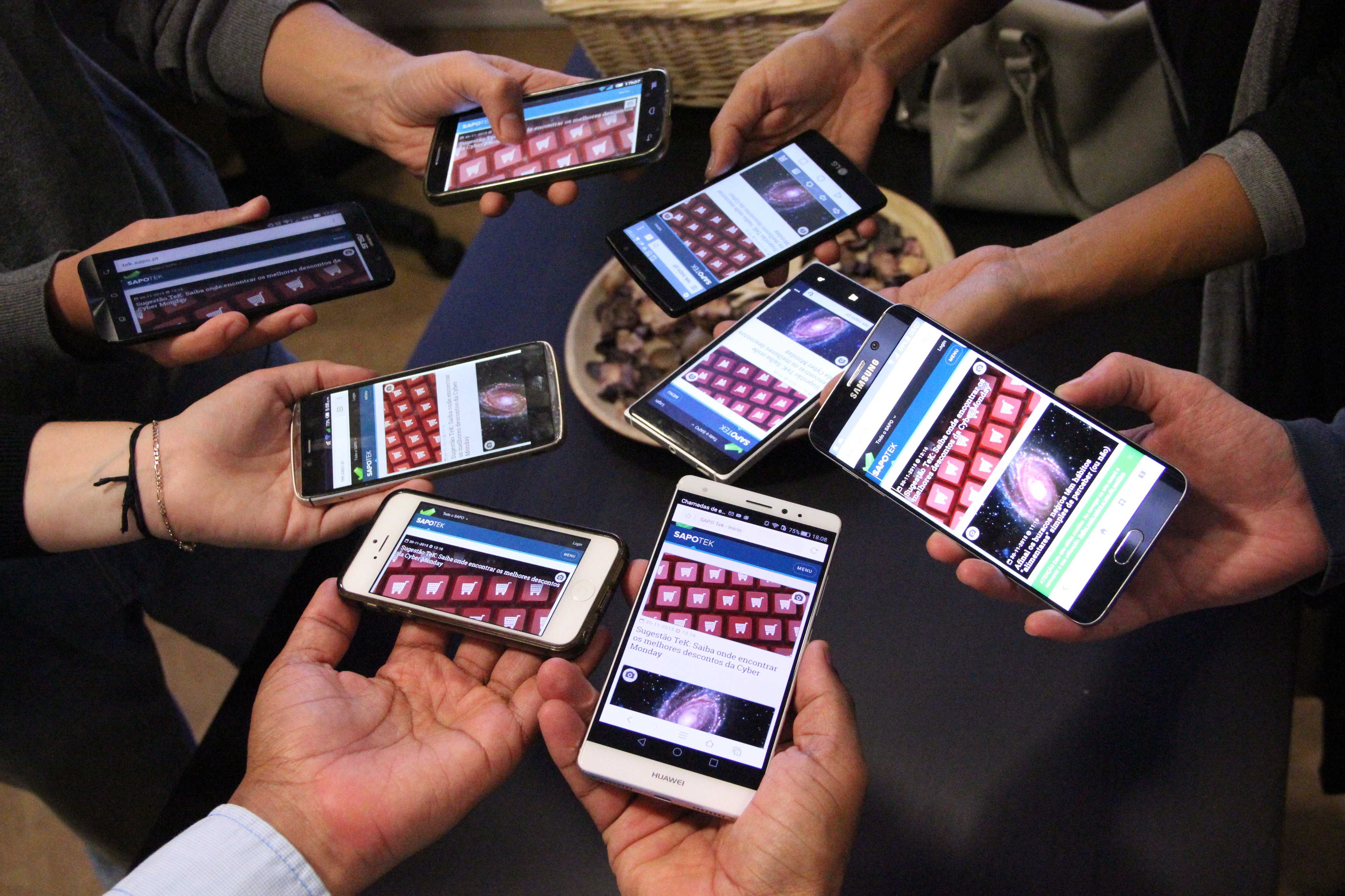 Operadoras de comunicações podem ser obrigadas a desbloquear telefones após 60 dias