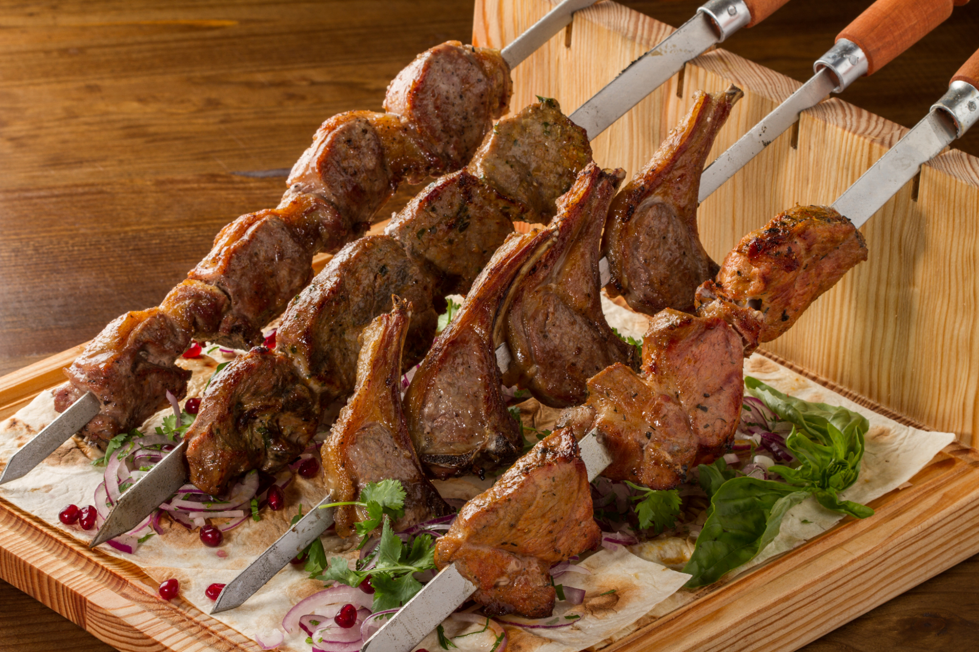 Ararate. Especiarias, aromáticas, espetadas e ensopados: os sabores da Arménia chegaram a Portugal