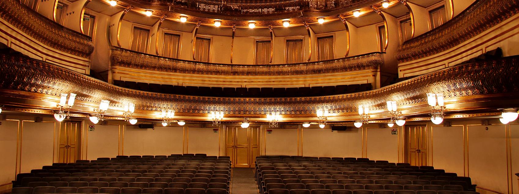 Dia Mundial do Teatro. 7 sugestões mais baratas para o celebrar