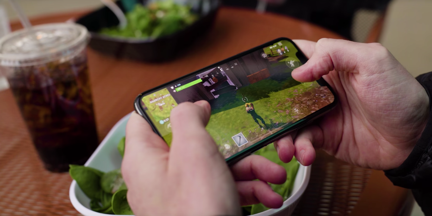 Fortnite chega ao Android este verão