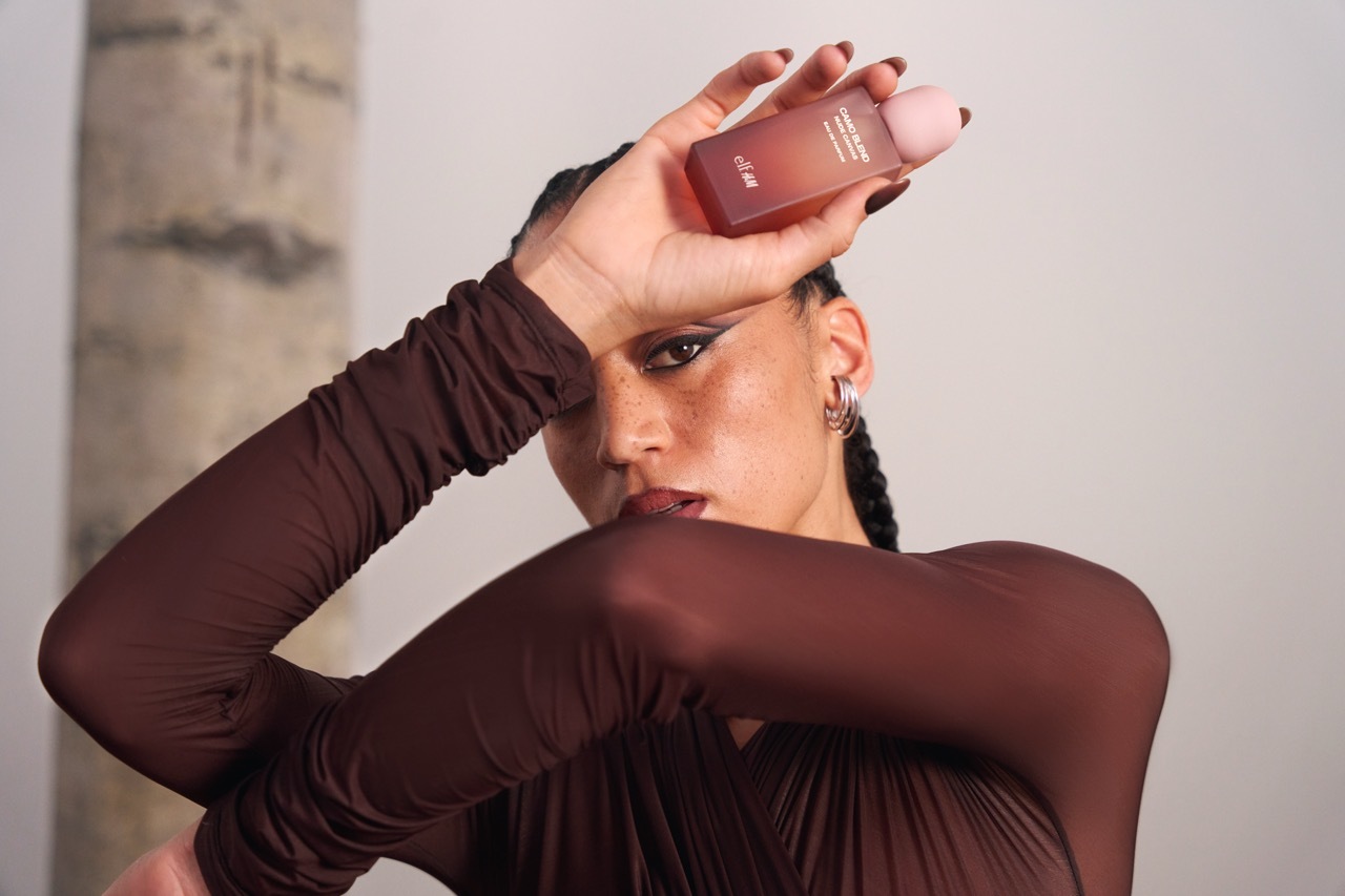 H&M une-se a marca viral de beleza para criar perfumes cheirosos (e que não chegam aos 25€)