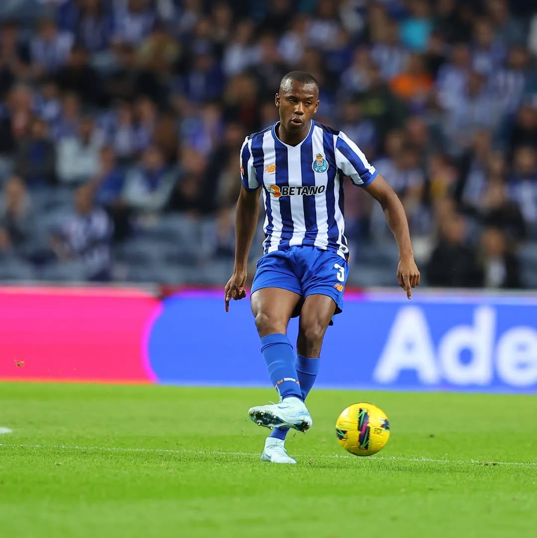 Irmão de jogador do FC Porto em prisão preventiva por violar, perseguir e ameaçar mulher