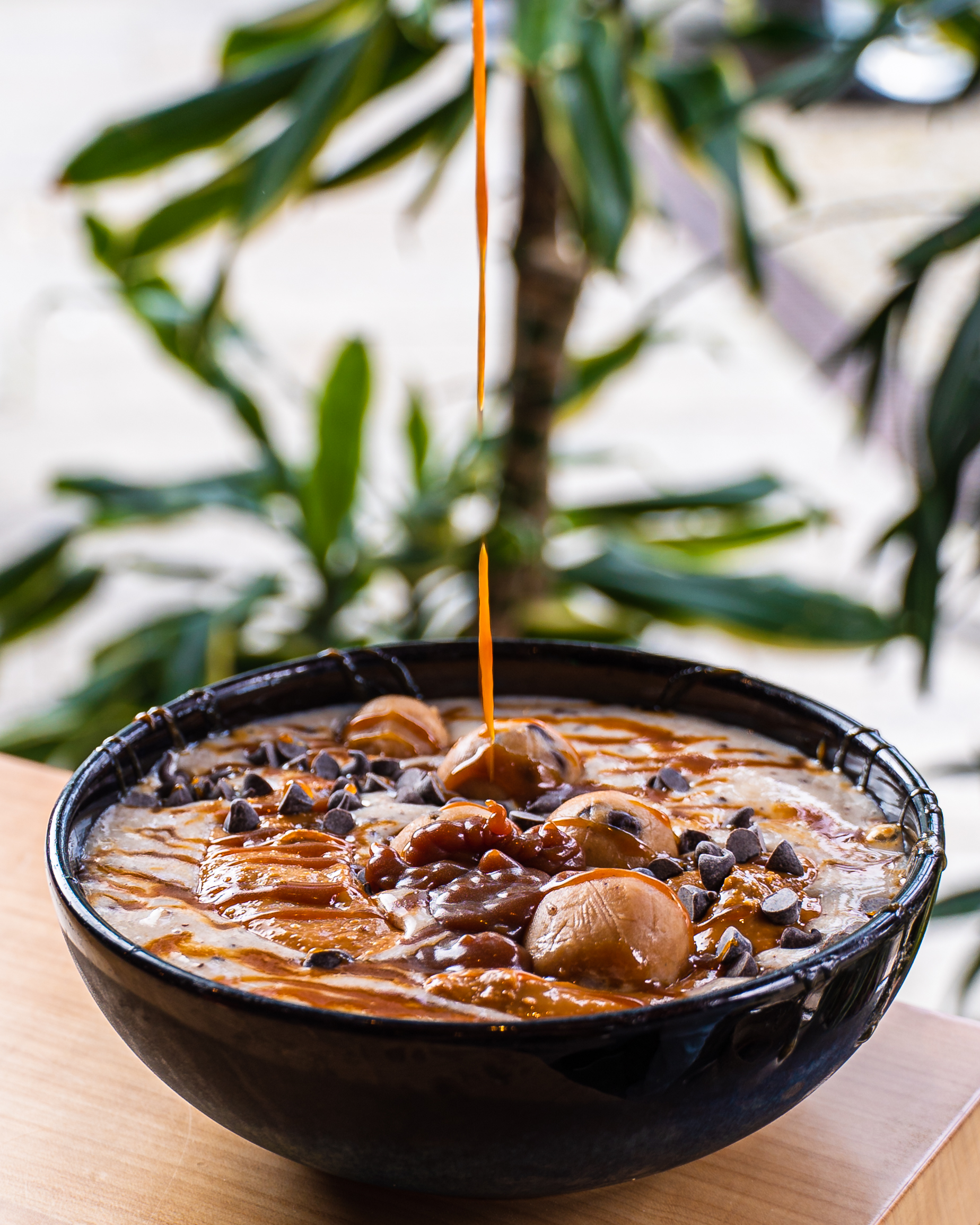 Uma bowl com manteiga de amendoim e cookie dough? Precisa mesmo de provar esta novidade