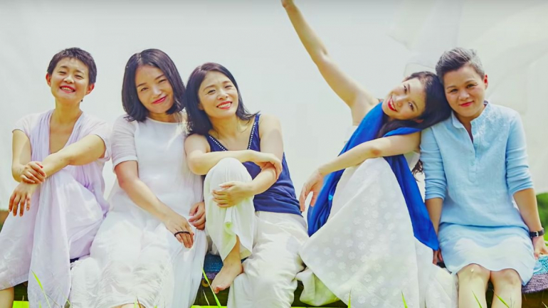 7 amigas chinesas fazem pacto para viver juntas quando fizerem 60 anos