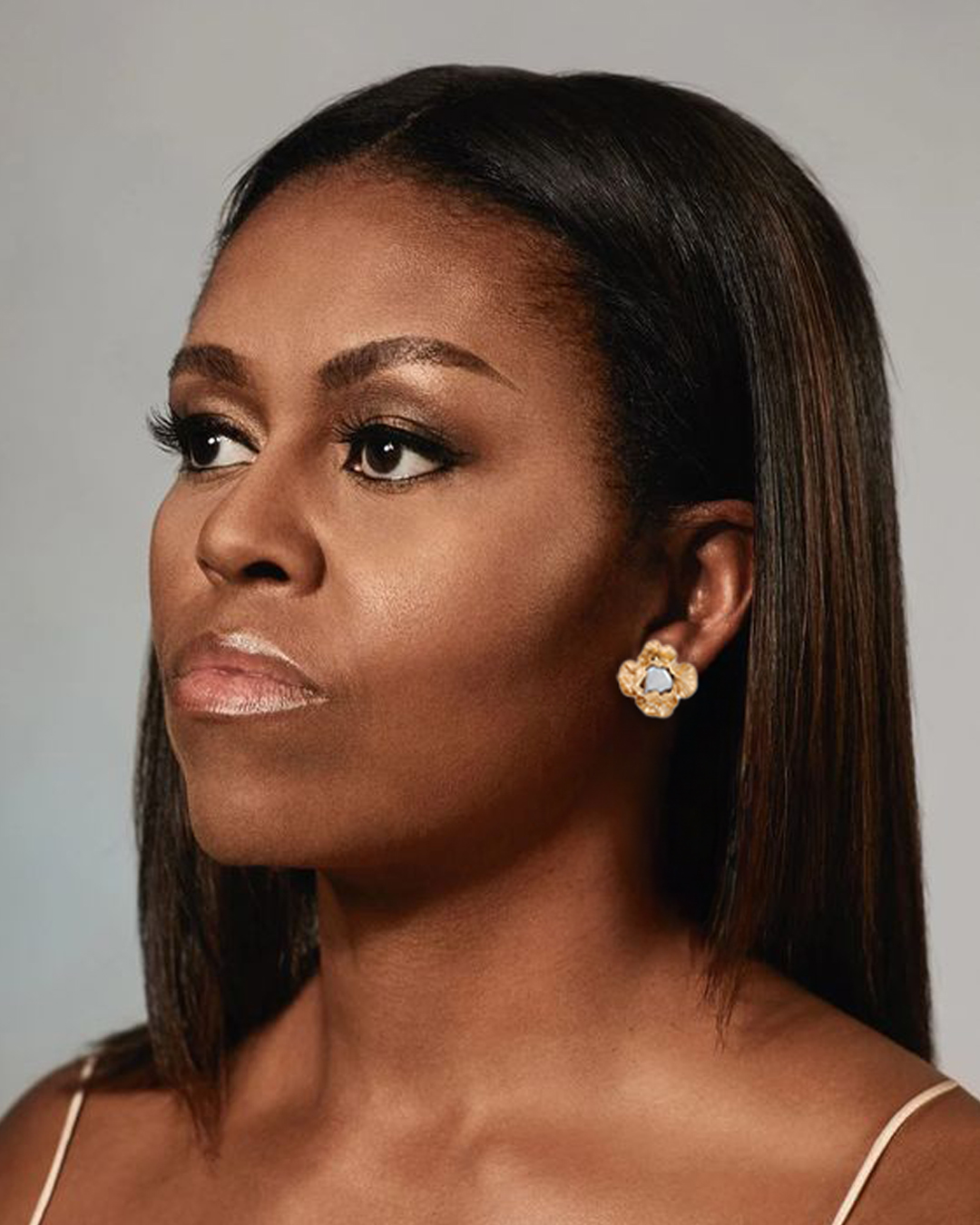 Marca portuguesa “põe” Michelle Obama a usar brincos no 1 de abril — mas estamos apaixonados de verdade por estas joias