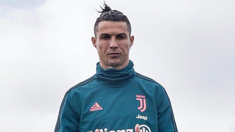 Ronaldo pode estar perto de se tornar no primeiro futebolista a ganhar mil milhões de dólares