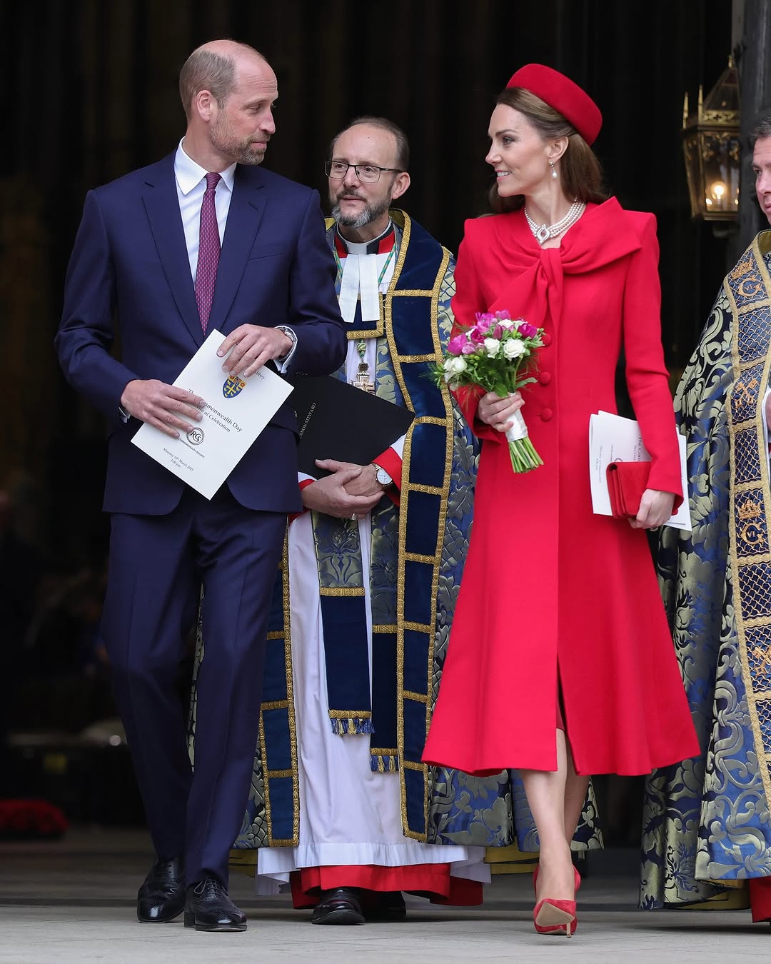 Inspire-se em Kate Middleton e aposte nestas 12 peças onde o laço é protagonista