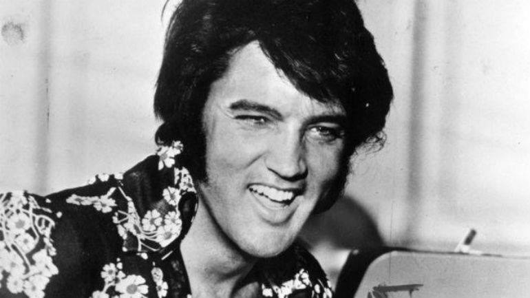 Elvis Presley. Rei do rock and roll fingiu a própria morte? Gravação de voz levanta suspeitas