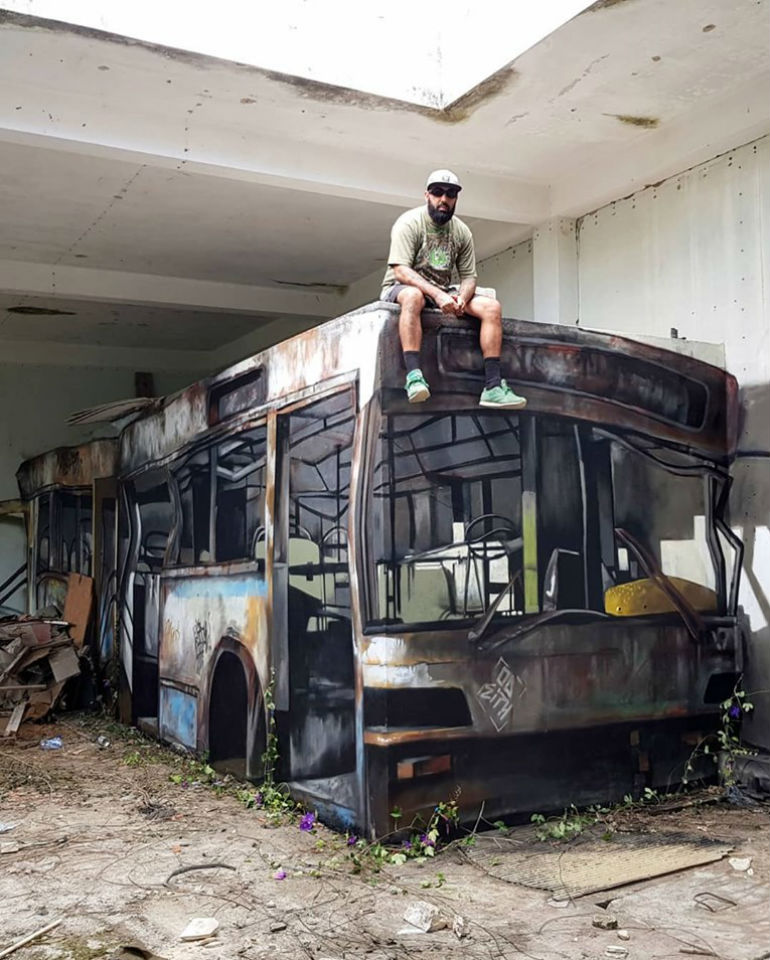 Odeith. O artista português que transformou uma parede num autocarro