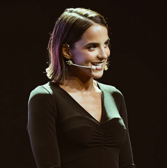 Sara Matos interpreta gémeas na nova novela da SIC — mas não tem uma personagem favorita