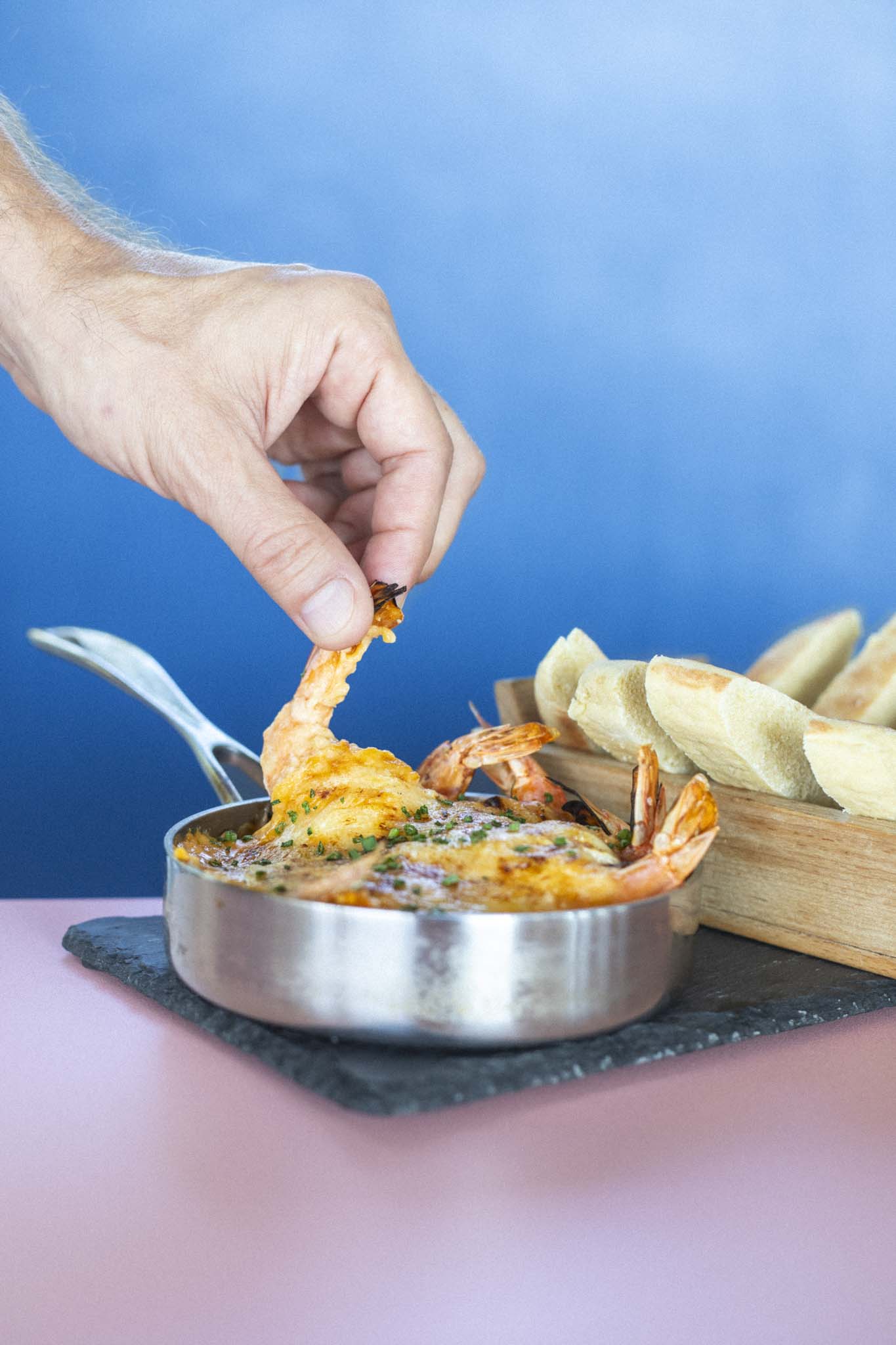 A esplanada do Catch Me está mais quente e acolhedora, assim como os pratos. Veja as novidades