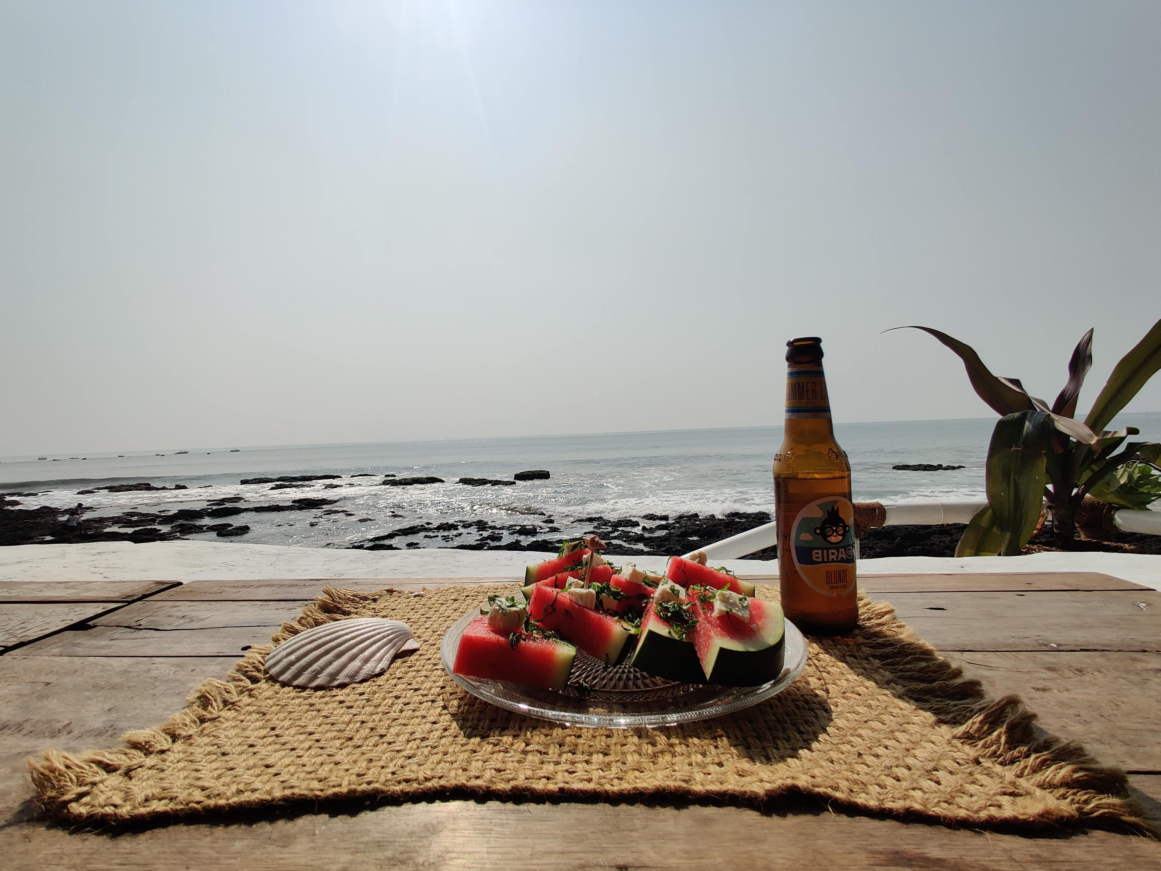 Bolas de Berlim, cervejas e gelados. O que fazer para que as tentações do verão não pesem na balança?
