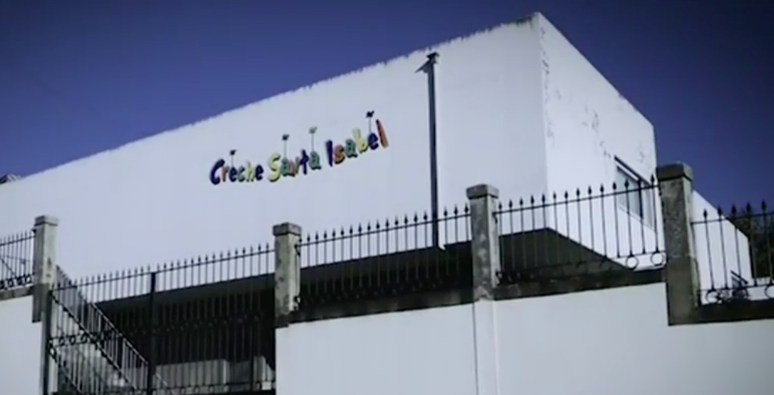 Mãe revoltada com maus tratos ao filho em creche de Gaia. “Ela agarrava-o e atirava-o para a cadeira da cantina”