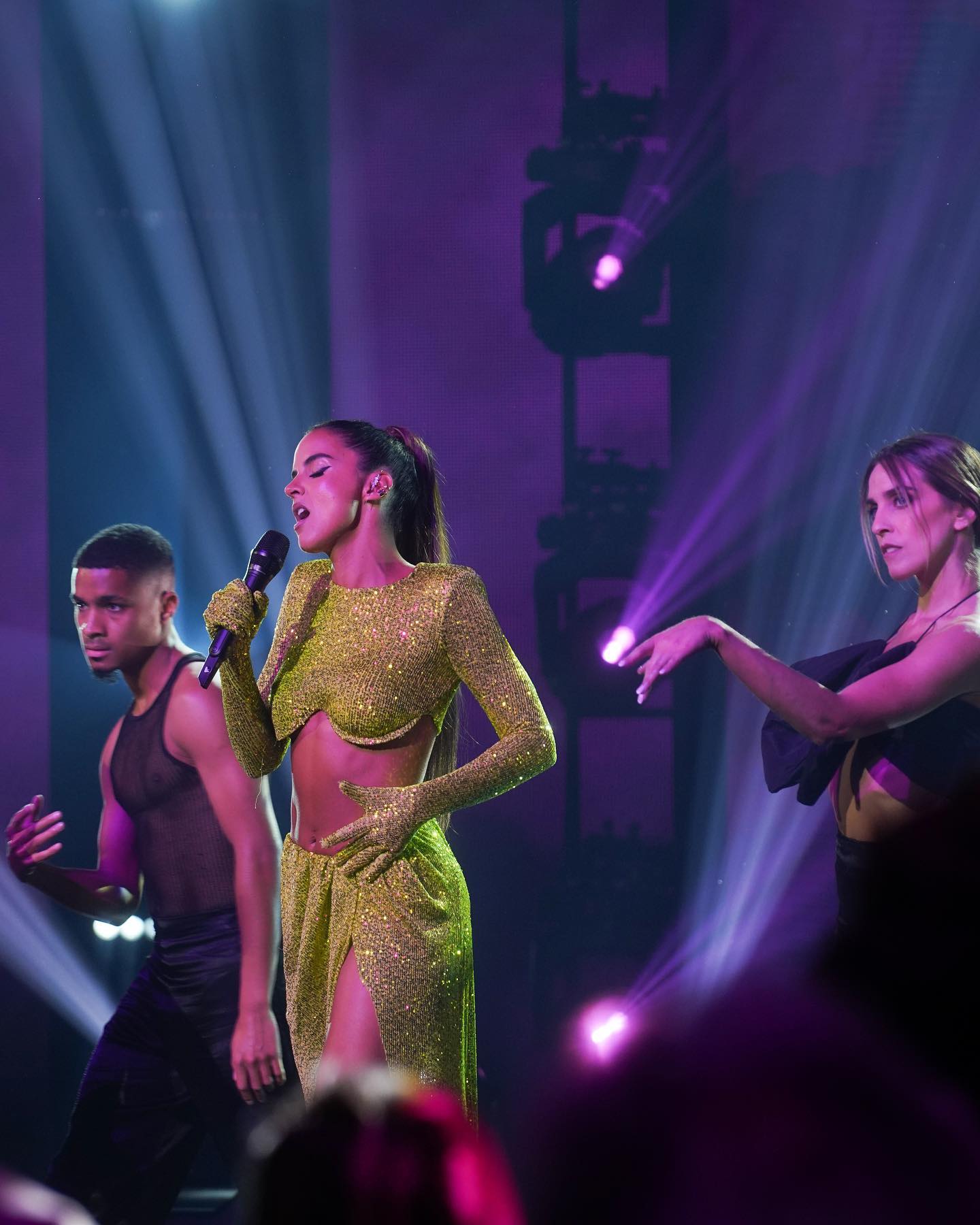 Na primeira gala do “Ídolos”, houve açúcar de coco, um murro nos jurados e momentos… estranhos