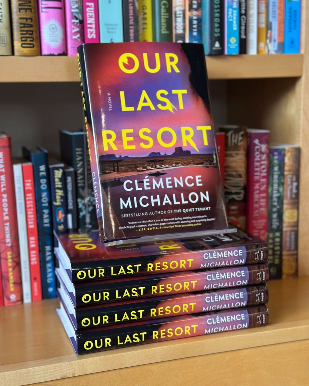 “O Último Refúgio”. Este thriller sobre laços familiares e traições é um daqueles livros que não se conseguem largar