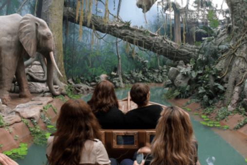 Com insufláveis ou uma ida ao cinema. 4 atividades para fazer com as crianças este fim de semana