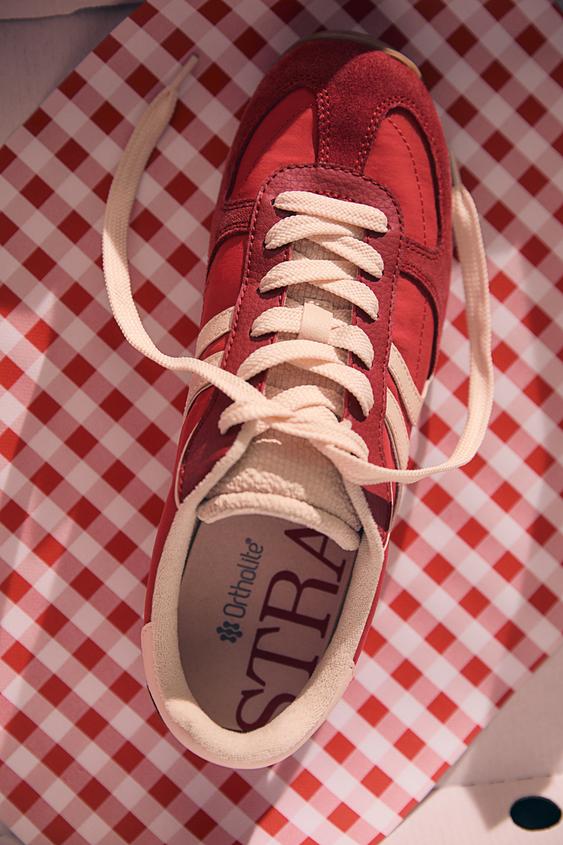 Estes ténis da Stradivarius são tendência, giros e baratos. Saiba quanto custam