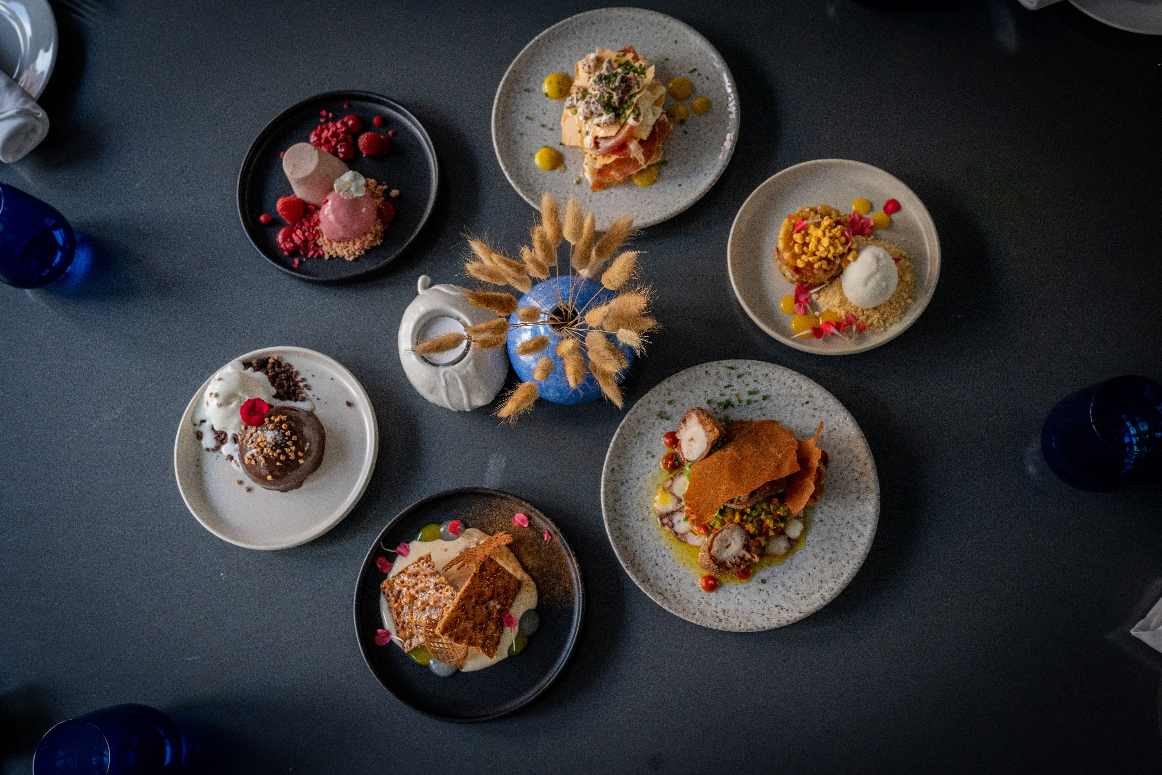 Este restaurante conta Estórias (e tem uma nova carta criada por um ex-“Hell’s Kitchen”)