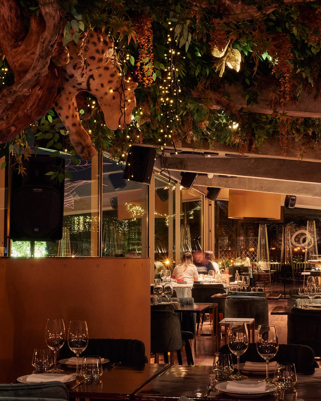 Silêncio, que se vai cantar o fado no Praia no Parque uma vez por semana (com jantar incluído)