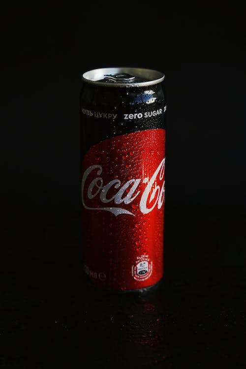 A cola zero, os iogurtes light e os cereais vão desaparecer? O que tem de saber sobre o adoçante aspartame