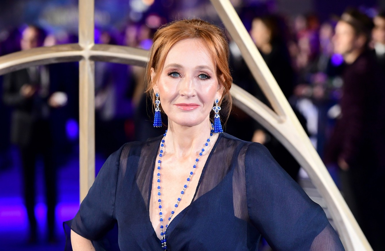 Afinal, como começou a polémica em torno de J.K. Rowling?