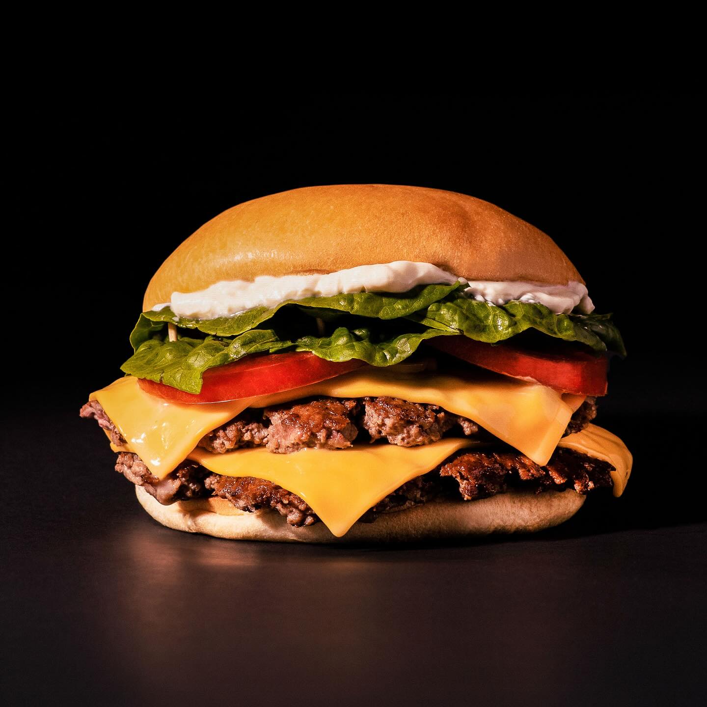 Comida madeirense, tostas, frango e hambúrgueres suculentos. Há 4 novos restaurantes no Oeiras Parque