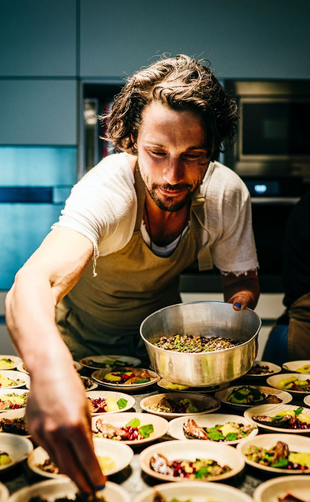 Jantares mistério do chef Udi Barkan estão de volta ao 100 Maneiras de  Ljubomir. Saiba tudo