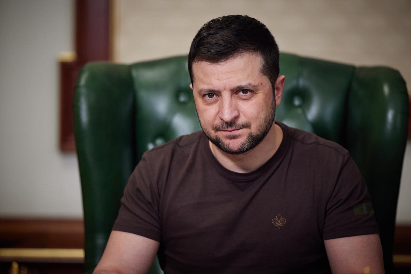 Volodymyr Zelensky discursa esta tarde no Parlamento. PCP recusa estar presente