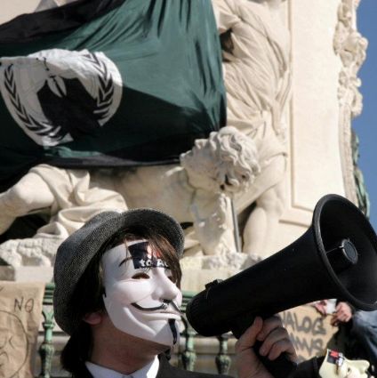 Estudo. Aspirar, lavar a loiça ou a casa de banho: estas atividades fazem-no viver mais