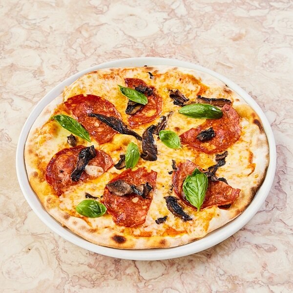 A nova promoção da Capricciosa tem pizzas a 7,99€ na Uber Eats (mas por tempo limitado)