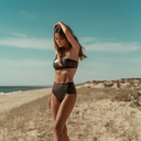 7 famosas portuguesas que lançaram coleções de fatos de banho e biquínis