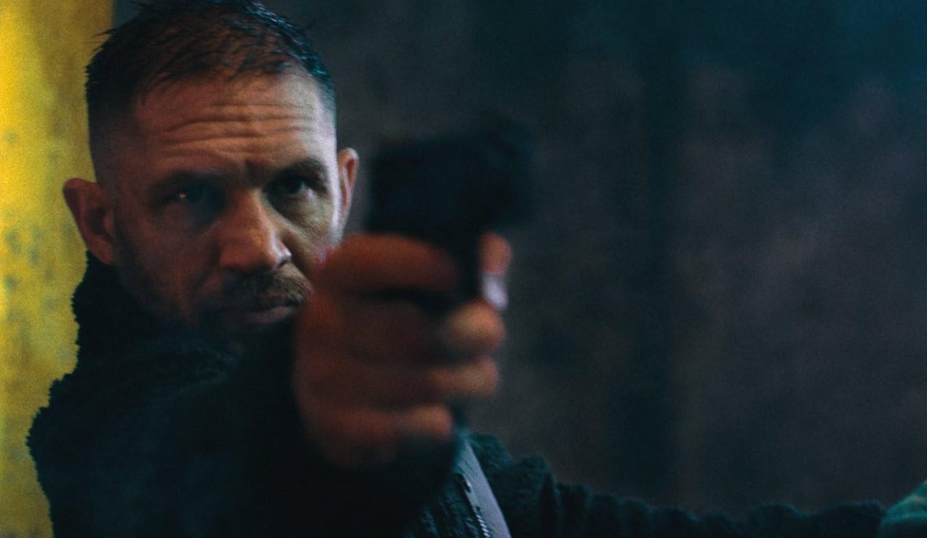“Havoc” é o novo thriller em 1.º lugar na Netflix. Tem Tom Hardy no elenco e muita adrenalina