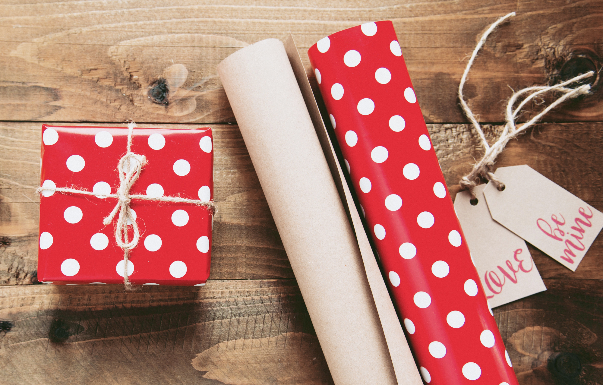 Dia dos Namorados. 14 ideias de presentes (para ele, para ela e para os dois) a menos de 20€