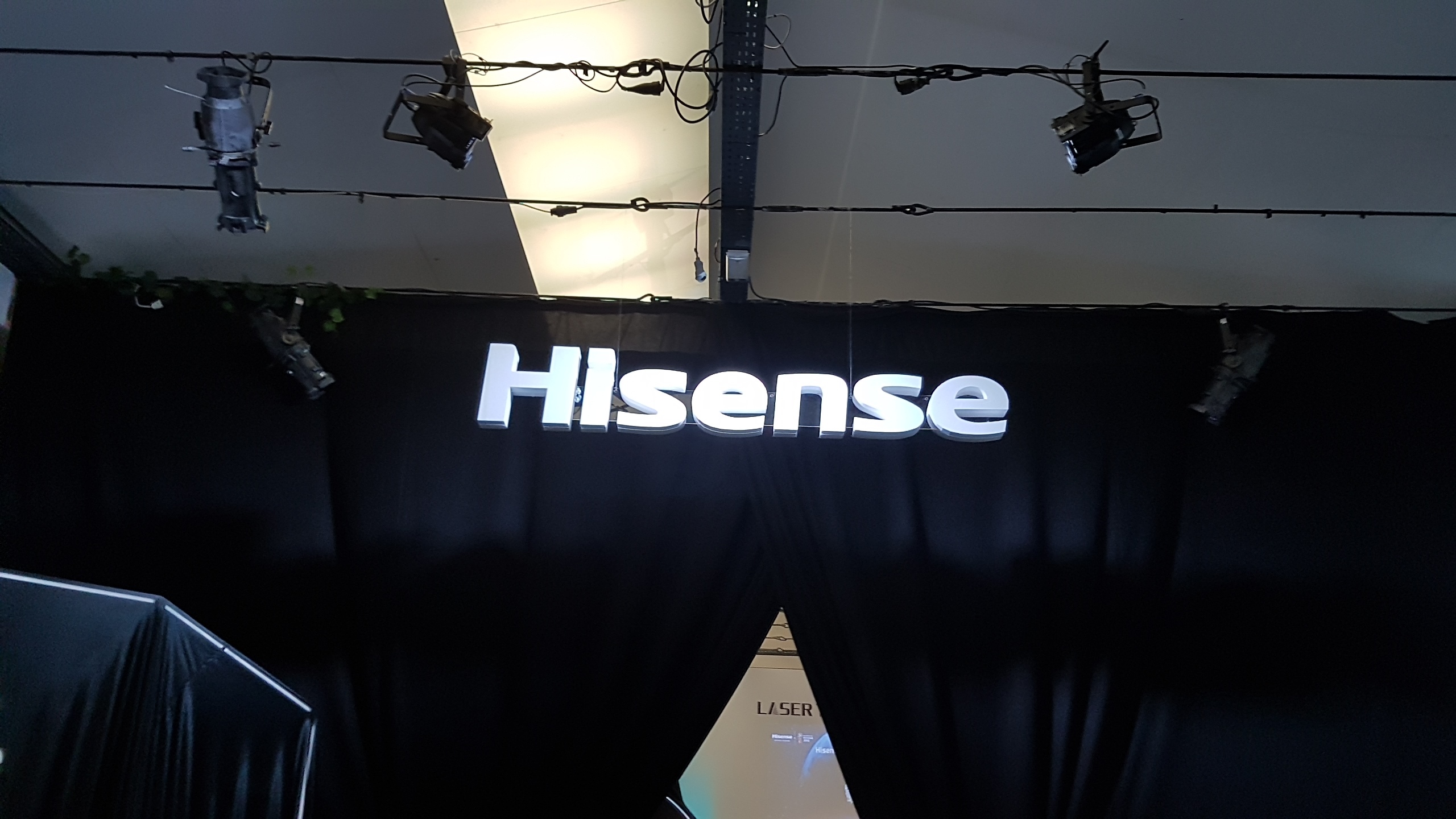Com 4 metros e 750 quilos, este é o maior tubarão-branco macho do mundo. Saiba por onde anda